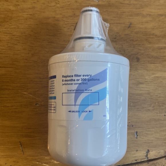 Replacement Refrigerator Water Filter (Samsung) - Picture 3 of 3